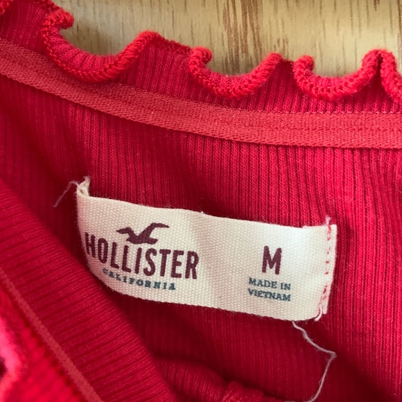 3/$15 Hollister // Ribbed Off Shoulder Top - Picture 3 of 3